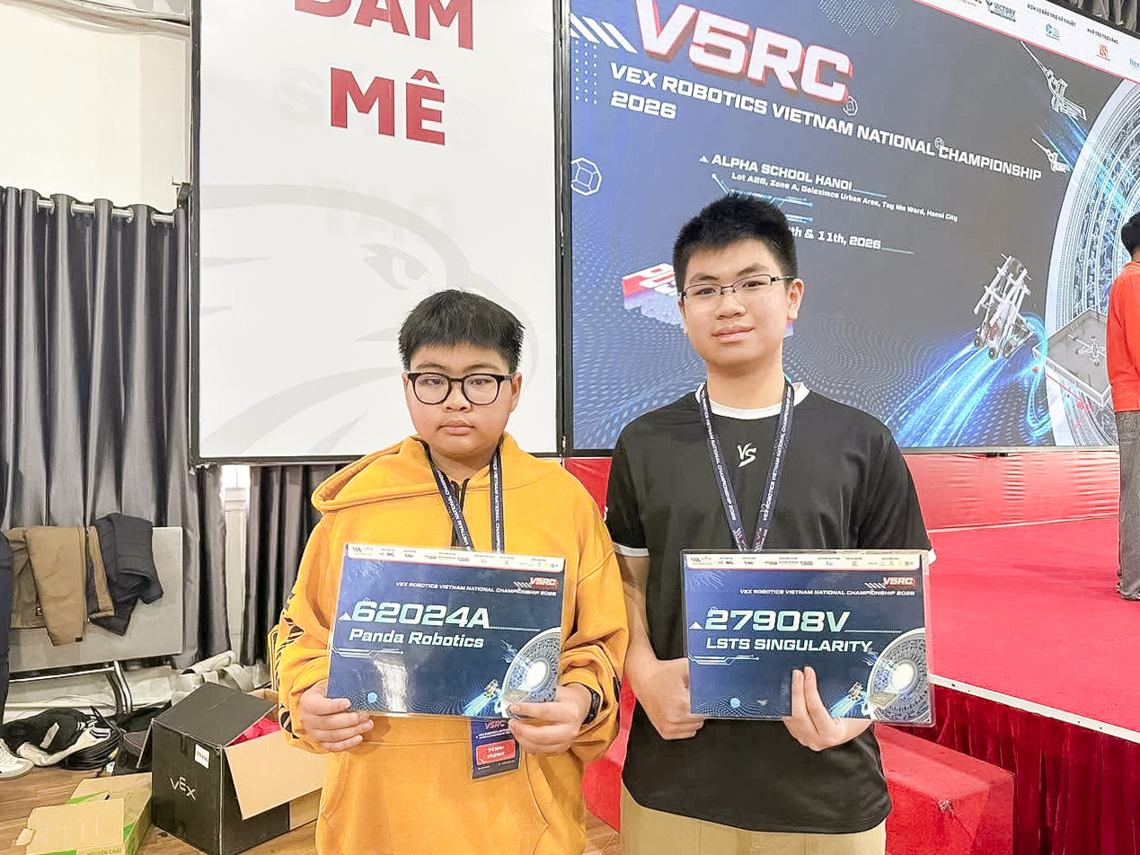 cu-but-pha-an-tuong-cua-homeoftheeagles-tren-san-dau-cong-nghe-va-the-thao