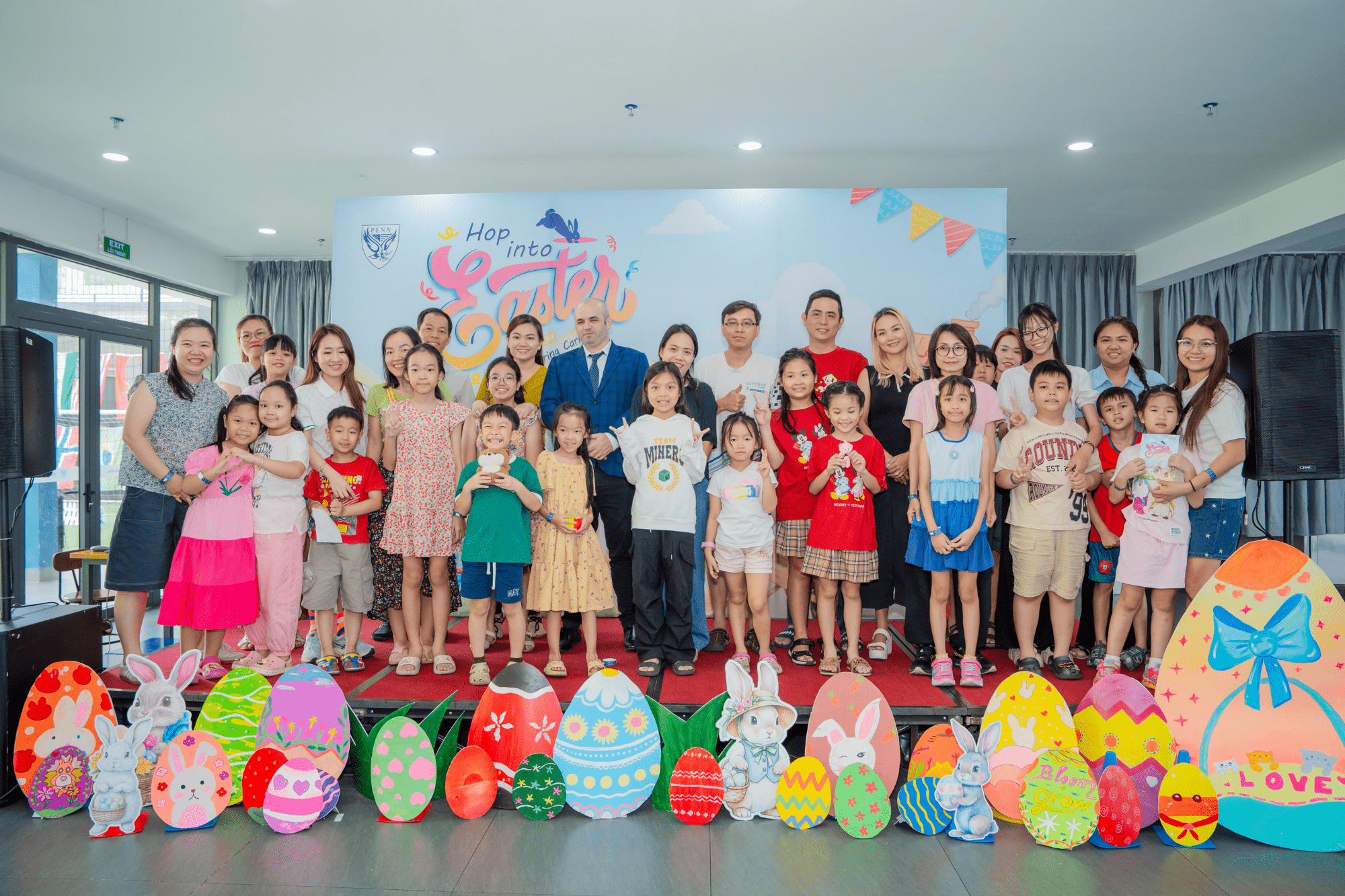 lan-toa-yeu-thuong-va-trach-nhiem-cong-dong